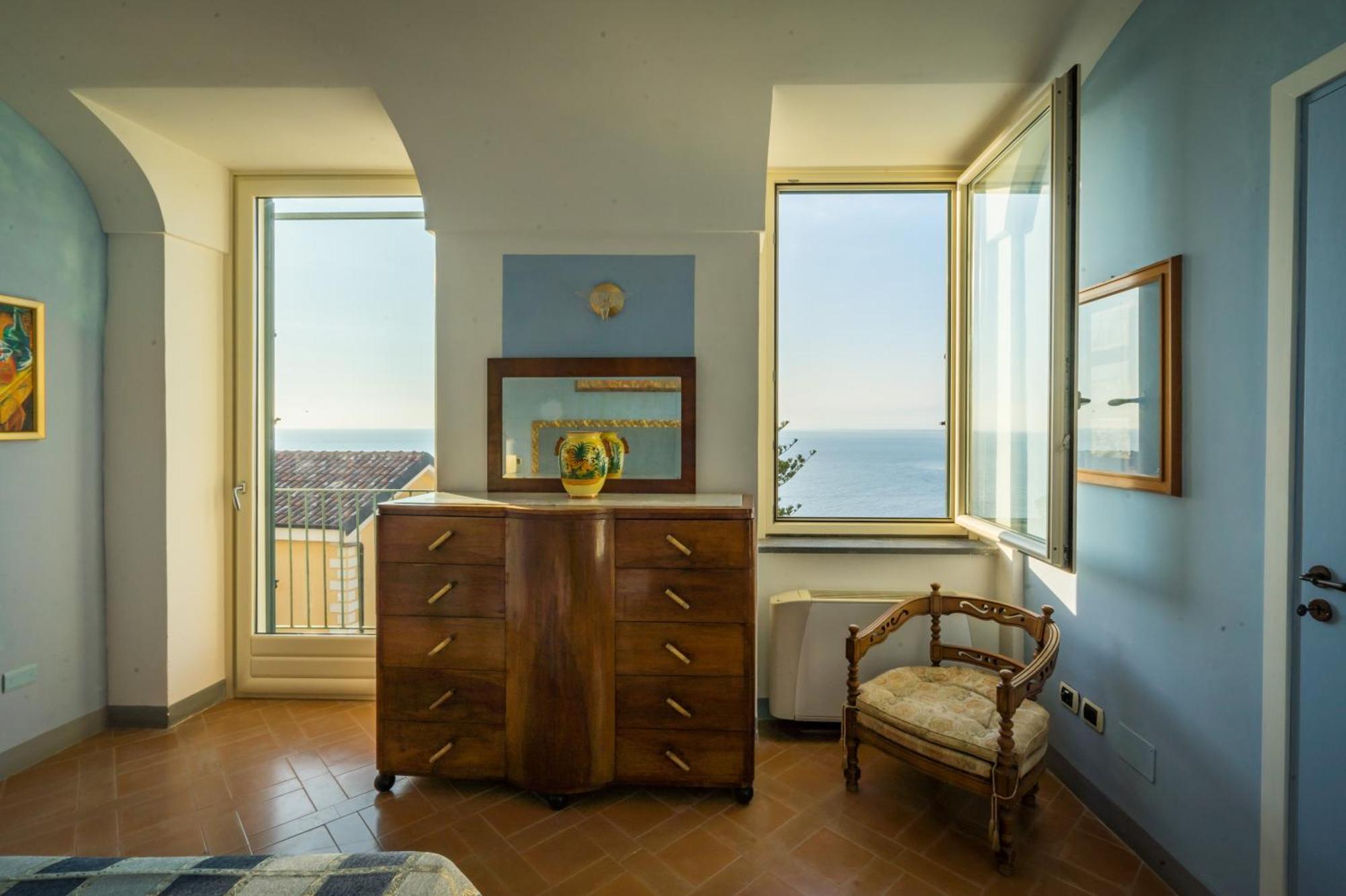 Borgo Dei Saraceni - Domus Indomita Bed & Breakfast Агрополи Екстериор снимка