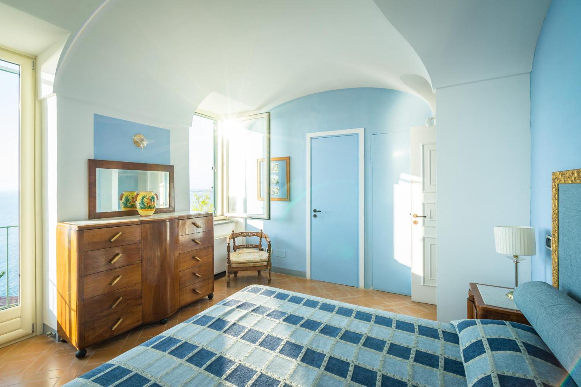 Borgo Dei Saraceni - Domus Indomita Bed & Breakfast Агрополи Екстериор снимка