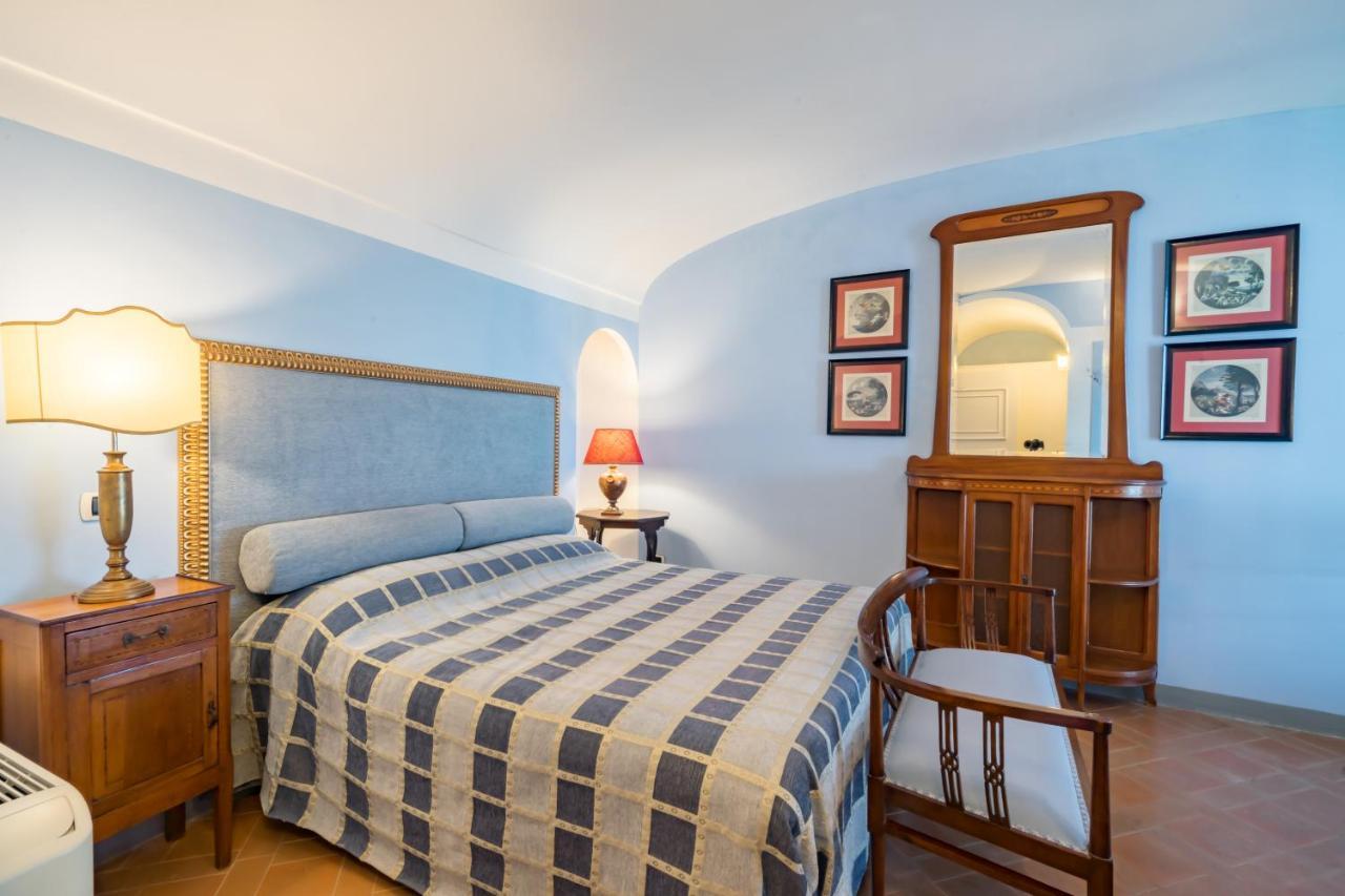 Borgo Dei Saraceni - Domus Indomita Bed & Breakfast Агрополи Екстериор снимка
